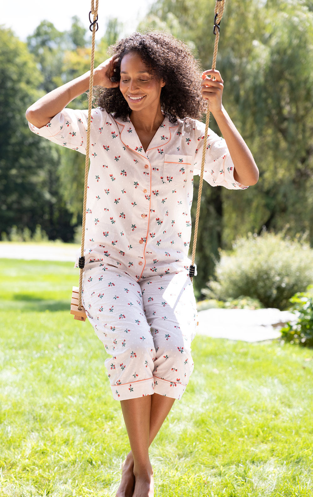 Rested Cotton Button-Front Capri Pajamas – Strawberry Cream